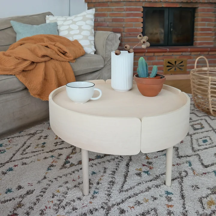 Julia Biersa from Juempati shows us her living room
