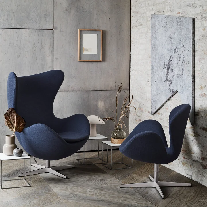 Egg Chair and Swan Armchair by Fritz Hansen