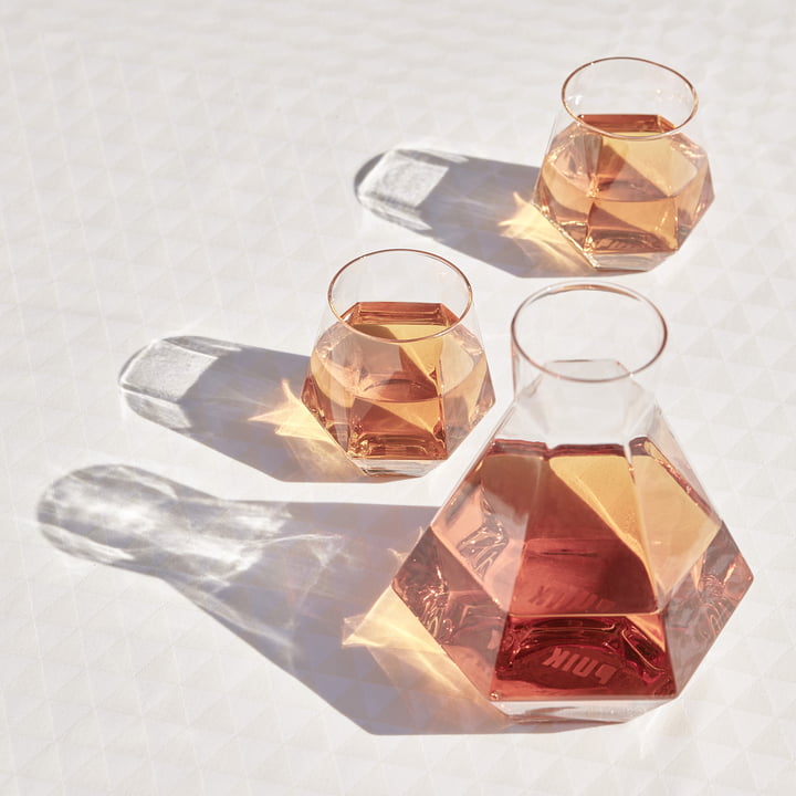 Puik - Radiant Drinking Glasses with Rare Decanter