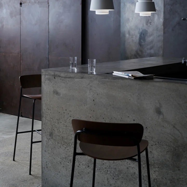 Pavilion Bar stool from & tradition