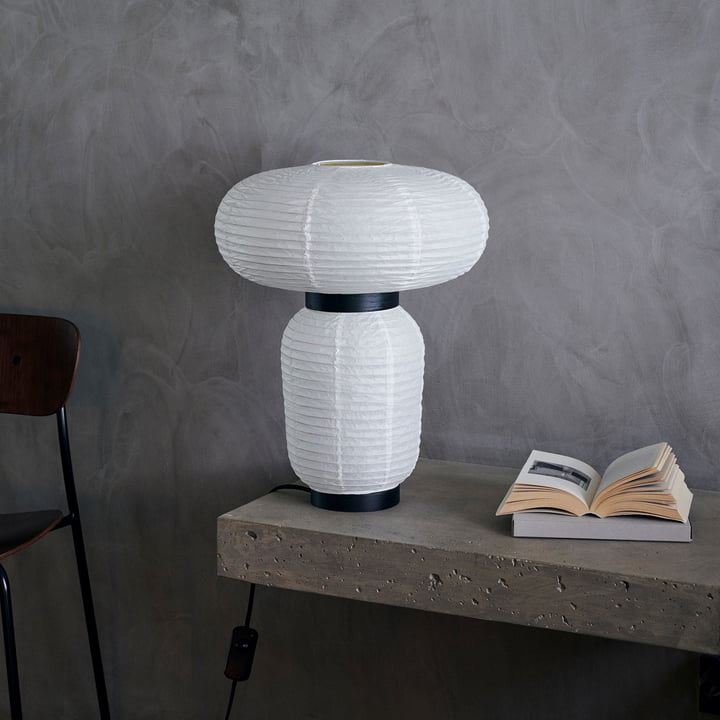 Formakami JH18 table lamp from & tradition on the occasional table