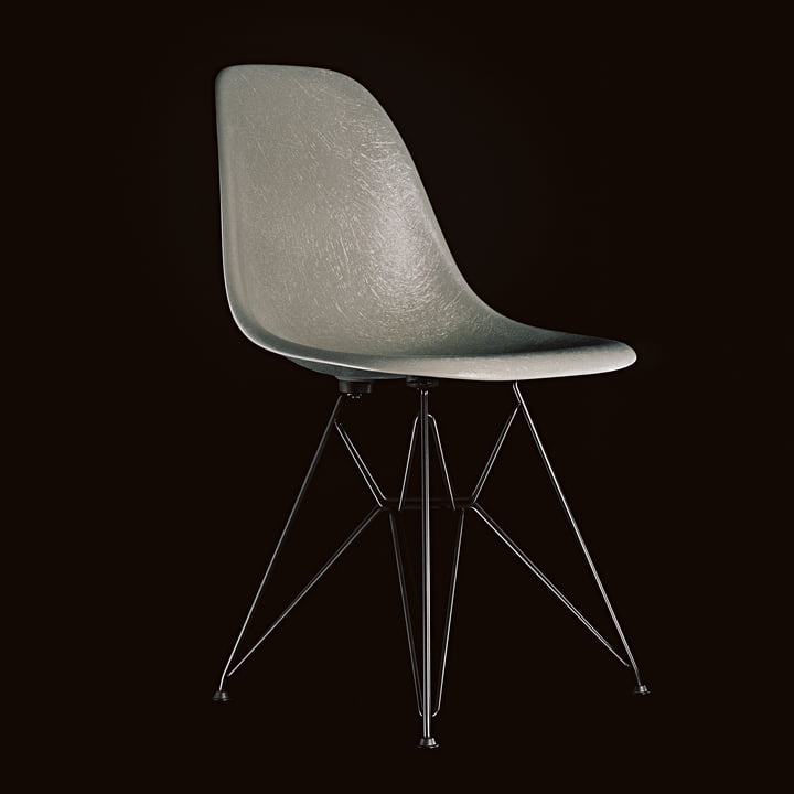 Eames Fiberglass Side Chair DSR by Vitra