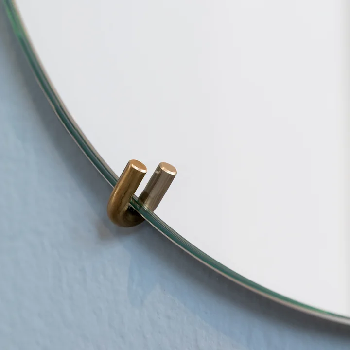 Wall mirror from Moebe in brass - detail