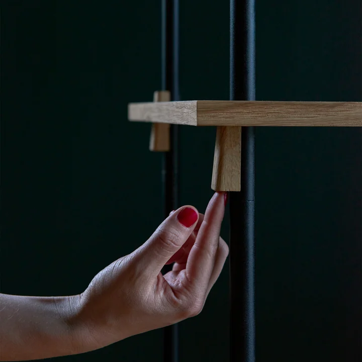 Shelving System from Moebe in detail