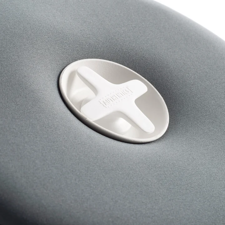 Pill Hot water bottle from Authentics in dark gray in detail