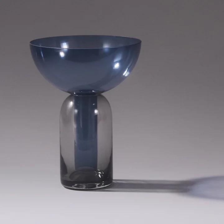 Torus Vase in black / navy by AYTM