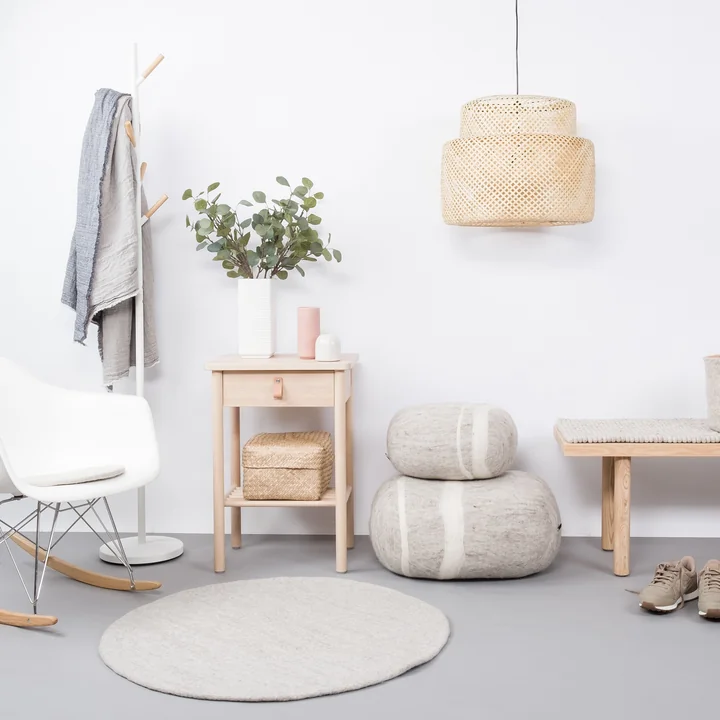 Béla felt carpet by myfelt, Ø 90 cm in living ambience