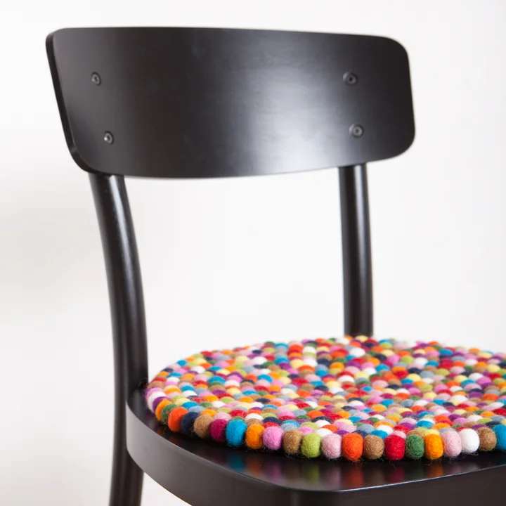 Lotte seat cushion from myfelt , Ø 36 cm on the chair