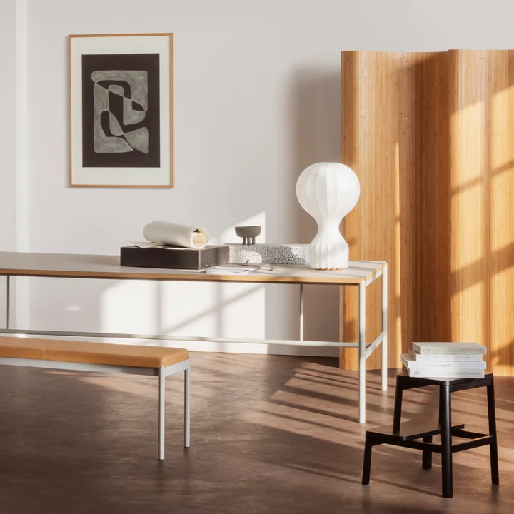 Million dining table with modern Art Poster Lineare