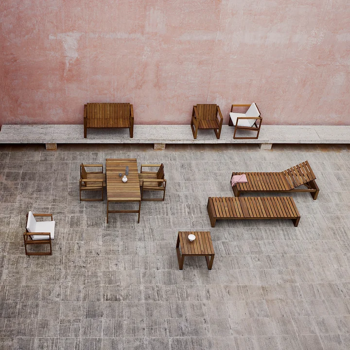 Indoor-Outdoor series from Carl Hansen