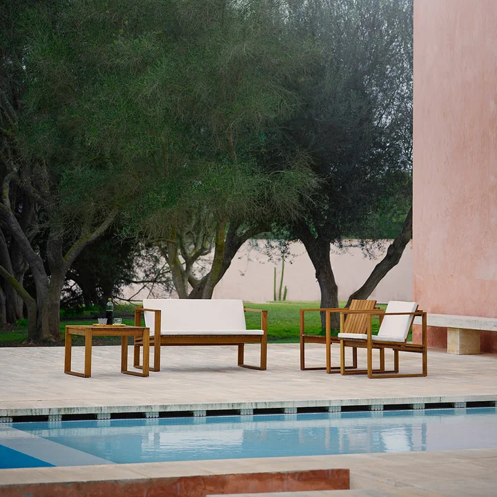 Indoor-Outdoor series from Carl Hansen