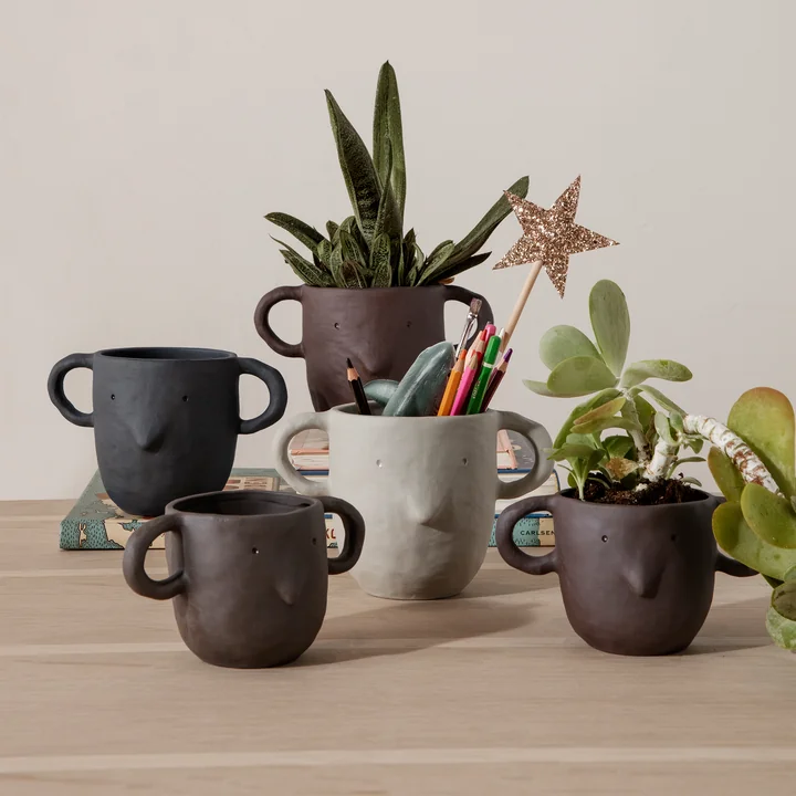 Mus flowerpot from Ferm Living in different sizes and colors