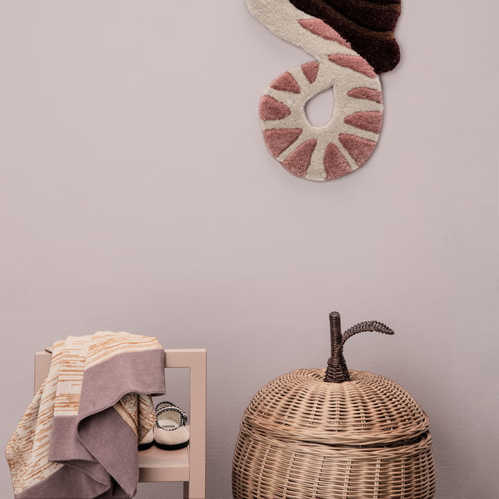 Braided apple storage basket, Ø 36,5 x H 52 cm from ferm Living in the children's room