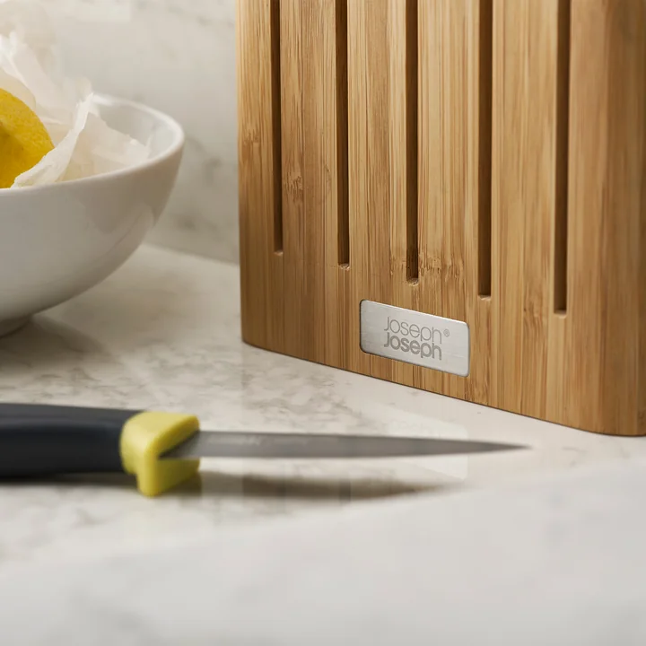 Elevate 5-piece knife set with knife block from Joseph Joseph in bamboo / stainless steel