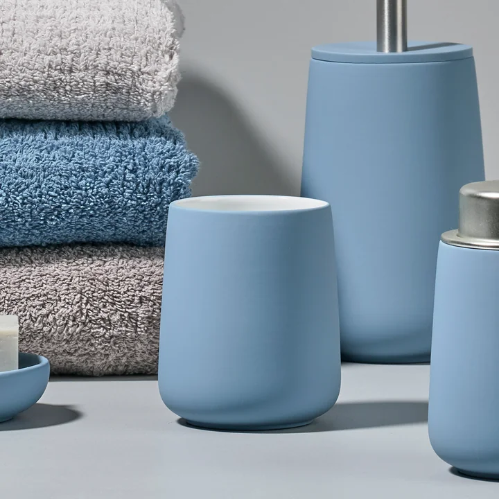 Nova Toothbrush tumbler from Zone Denmark in blue fog