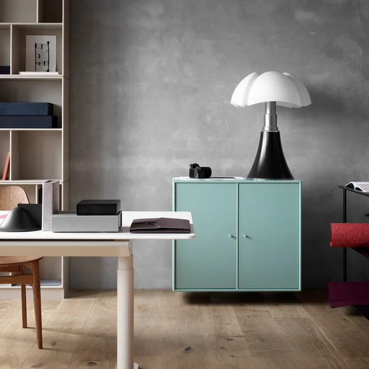 Cover cabinet with suspension from Montana