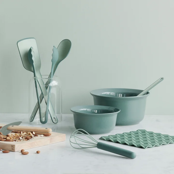 Cook-It, Herbs, Hold-On and Cook & Serve From Rig-Tig by Stelton