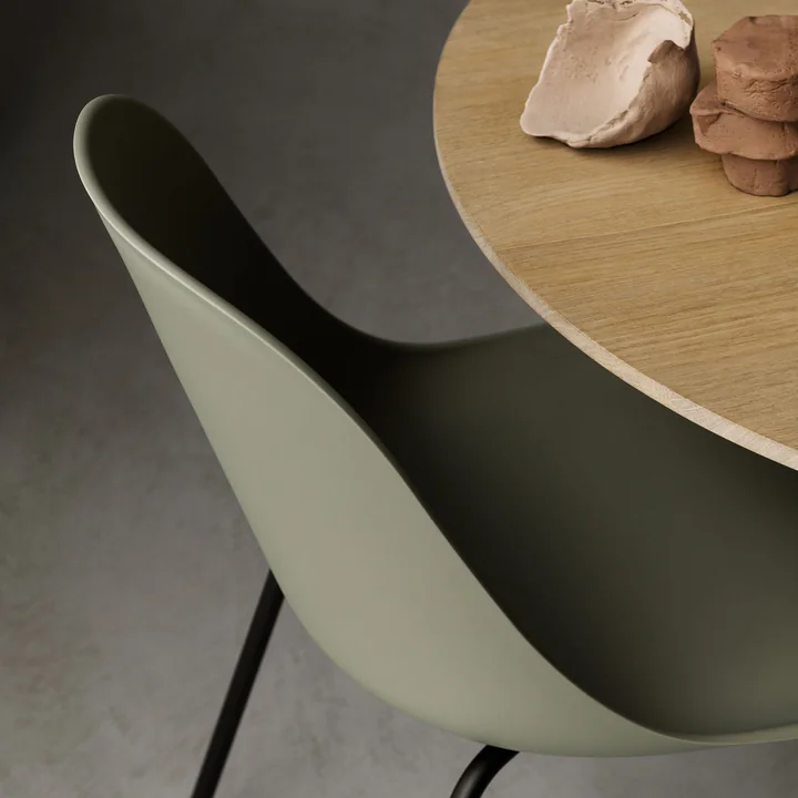 Harbour Dining Side Chair from Audo at the dining table