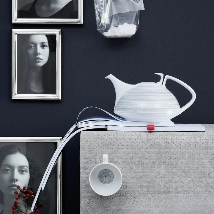 TAC teapot small by Rosenthal in stripes 2. 0