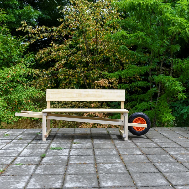 Wheelbench from Weltevree in an outdoor ambience