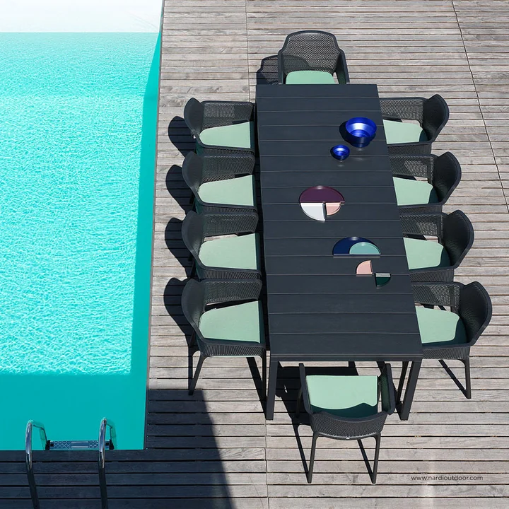 Net Armchair with seat cushions from Nardi by the pool