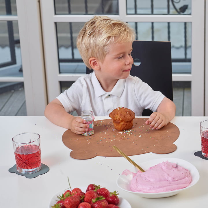 Children's table set Bear by LindDNA in Nupo nature