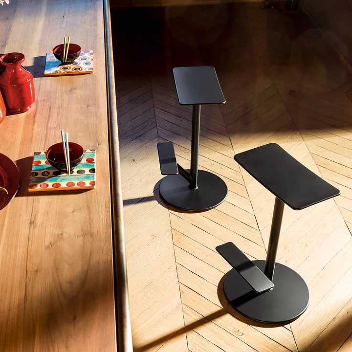 Sequoia bar stool in black by Magis at the bar