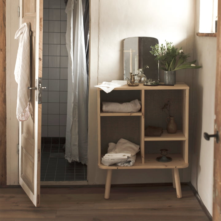 Kyabi shelf in nature of Karup Design in the bathroom 