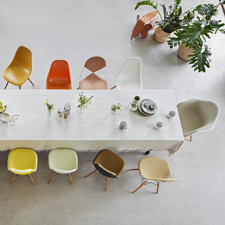 Vitra - Eames Plastic Side Chair - Fiberglass