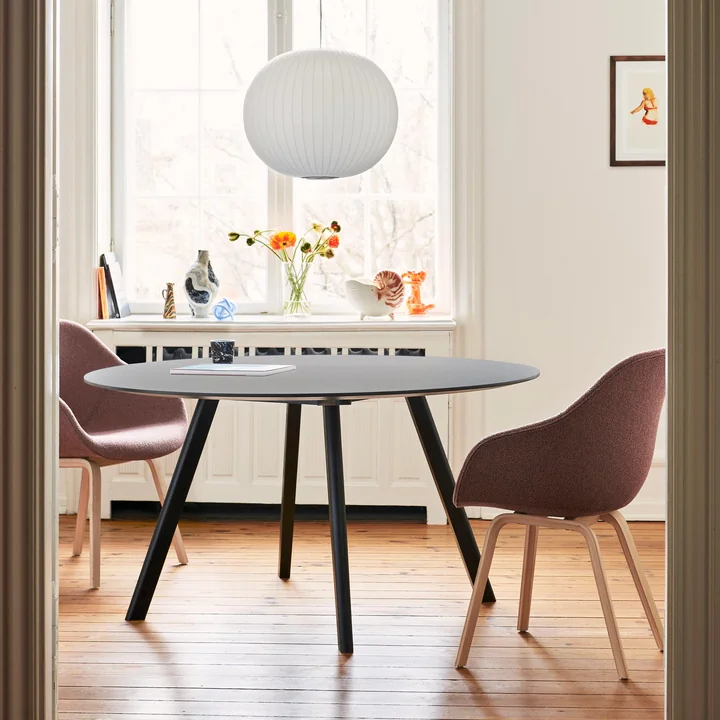 Nelson Ball Bubble pendant lamp M by HAY above the dining table