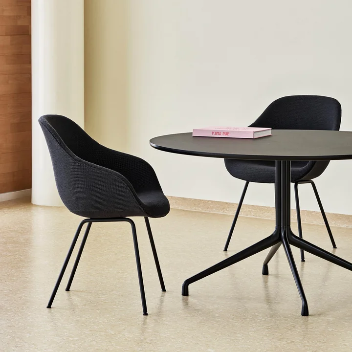 About A Chair AAC 127 from HAY at the dining table