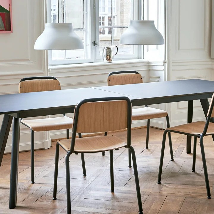 PC pendant luminaire from HAY above the dining table