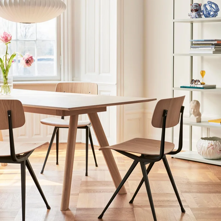 Copenhague CPH30 Dining table (extendable) from HAY with Result Chair