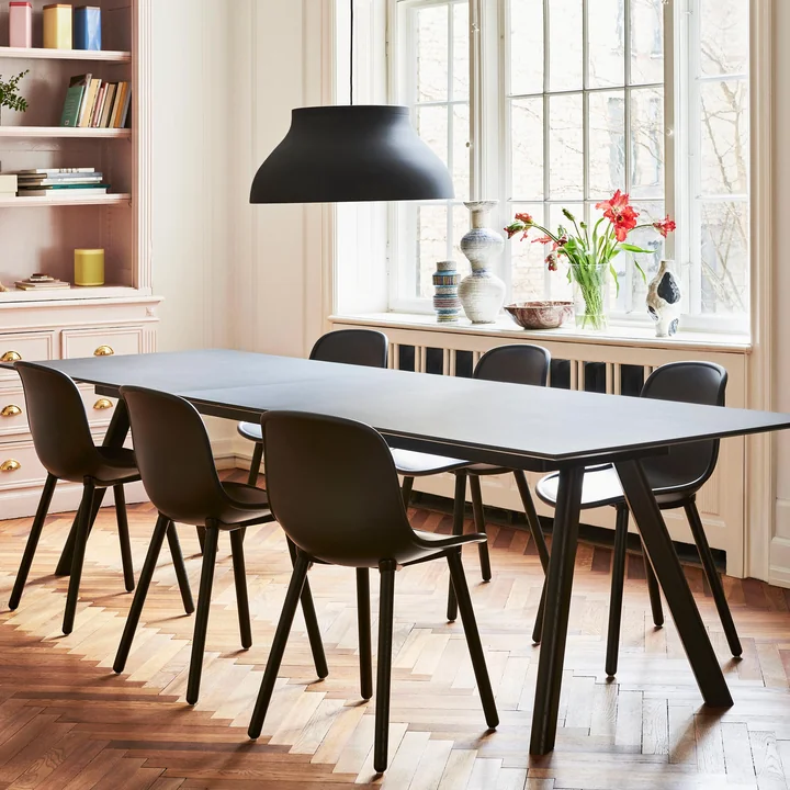 Copenhague CPH30 Dining table (extendable) by HAY with chairs in the dining room