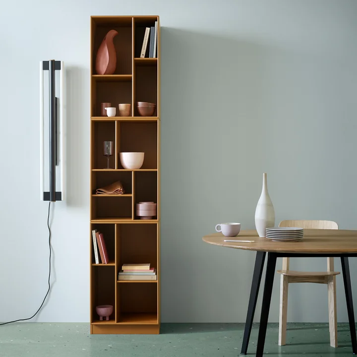 Loom bookshelf with plinth from Montana in amber