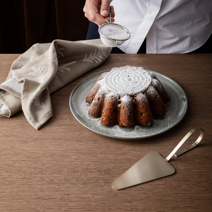 Fein cake slice, brass from Ferm Living