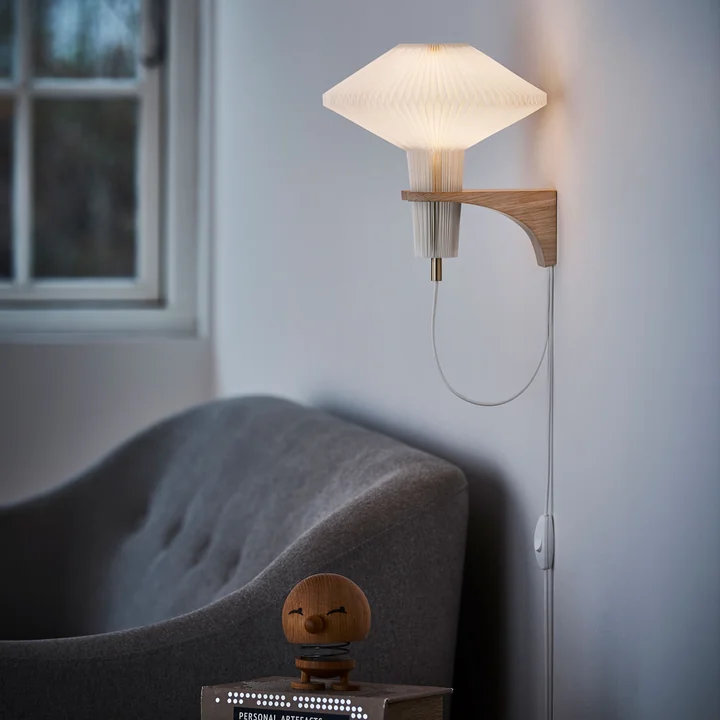 204 Wall lamp "The Mushroom" by Le Klint in oak / white