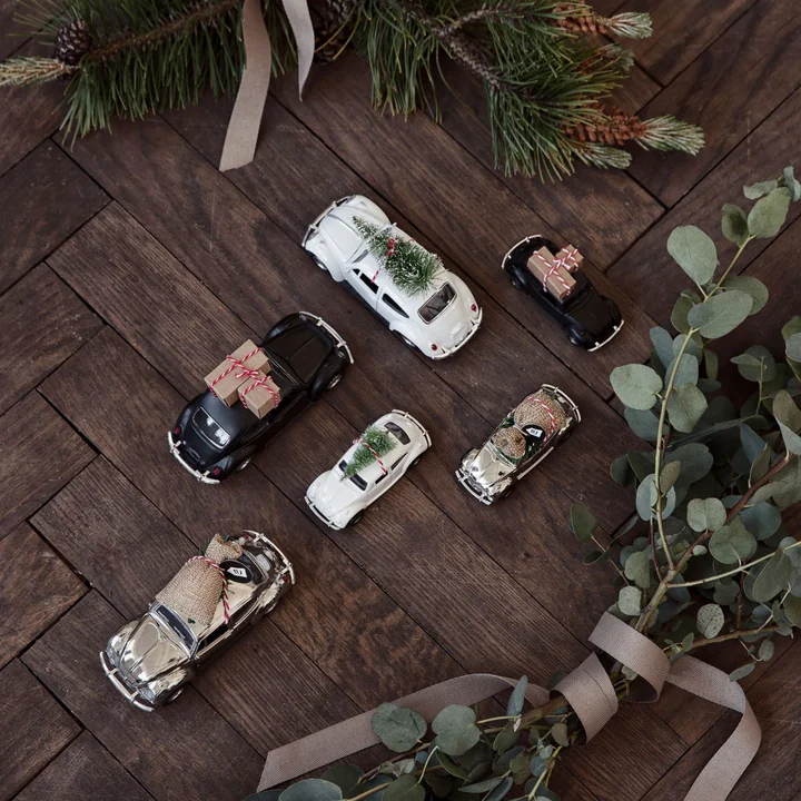 Xmas Cars Decorative cars from House Doctor