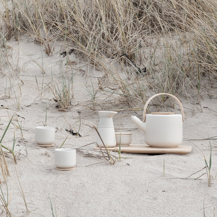 Theo Tea warmer sand Stelton