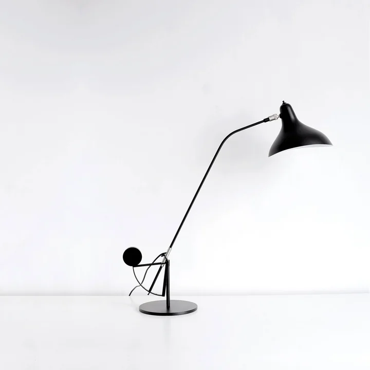 Mantis BS3 table lamp, black from DCW