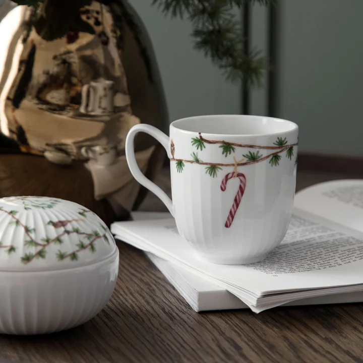 Hammershøi Bonbonniere Christmas by Kähler Design in white with decoration