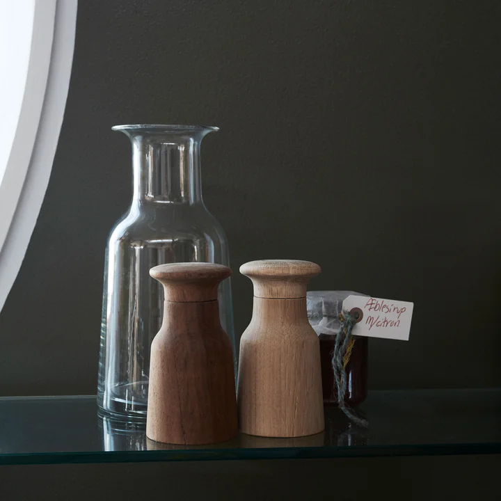 Hammer spice mills and carafe from Skagerak