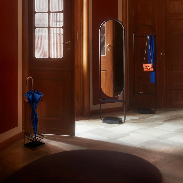 Curva umbrella stand from AYTM in black