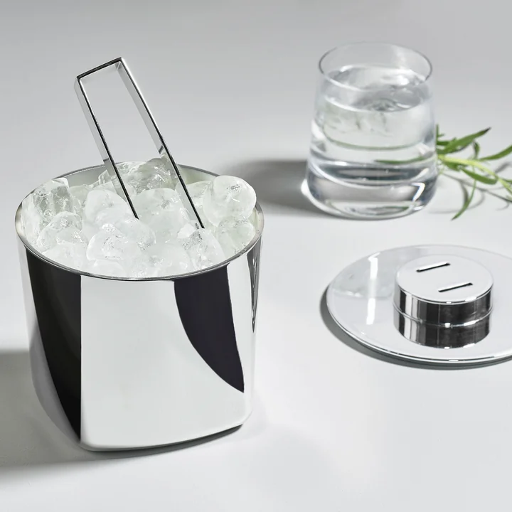 Rocks ice cube cooler with serving spoon from Zone Denmark