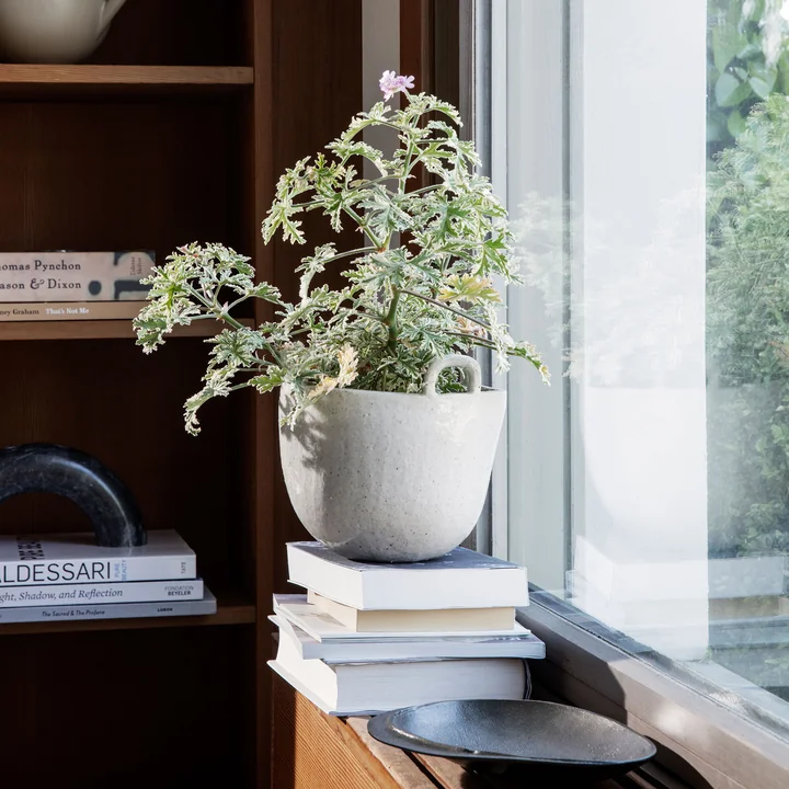 Speckle Plant pot from Ferm Living