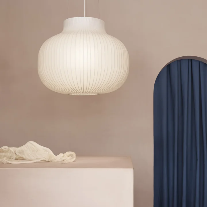 Strand Pendant light from Muuto