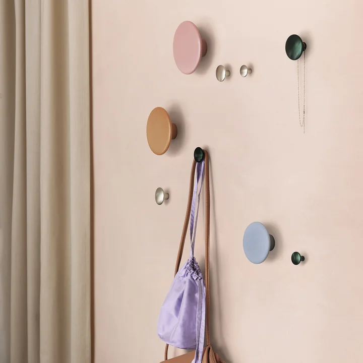 Wall hook "The Dots" ceramic from Muuto
