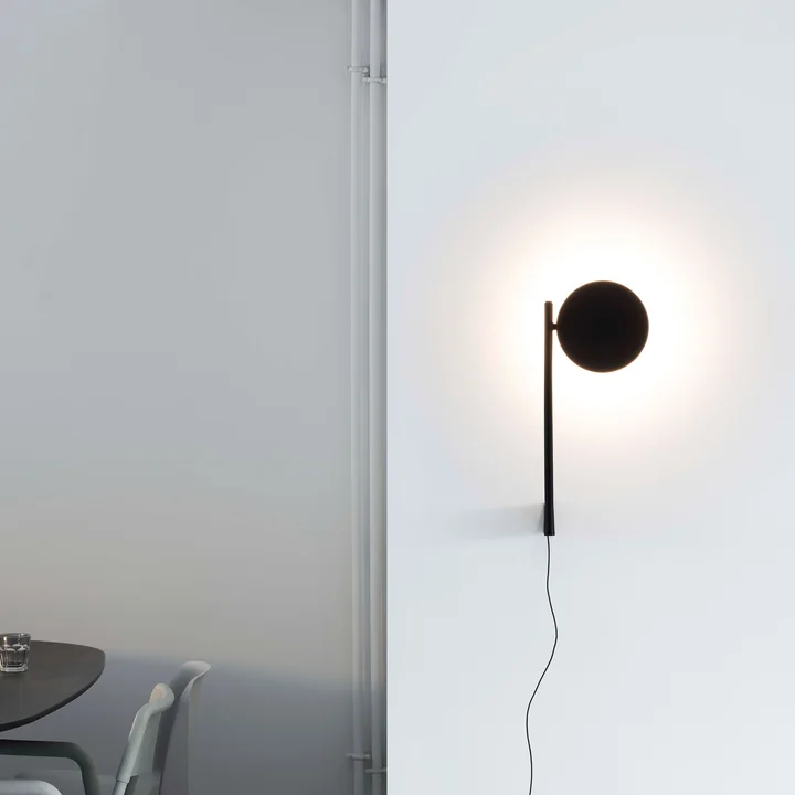 w182 Pastille LED wall lamp br2 from Wästberg in graphite black