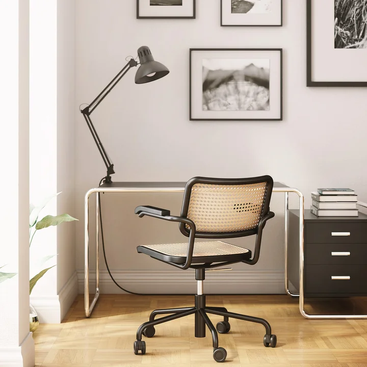 Swivel chair with five-star frame for the office