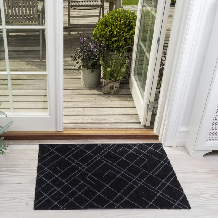 Lines Doormat from tica copenhagen